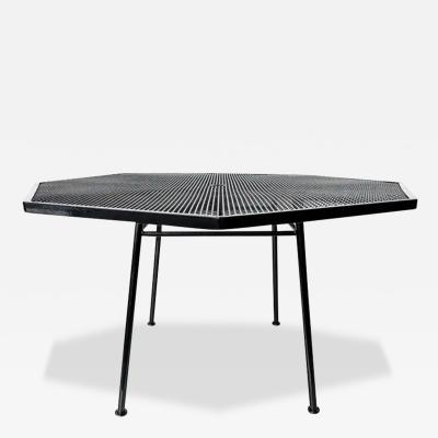 Russell Woodard Woodard Furniture Mid century Russell Woodard Octagonal Mesh Dining Table