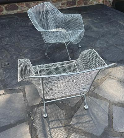 Russell Woodard Woodard Furniture Pair of Large Mid century Sculptura Iron Mesh Silver Lounge Chairs by Woodard