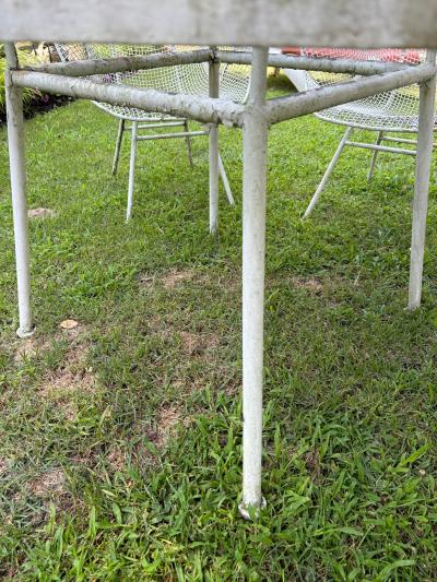 Russell Woodard Woodard Furniture Wonderful set of 6 Woodard Sculptura Patio Chairs and Table Mid Century Modern