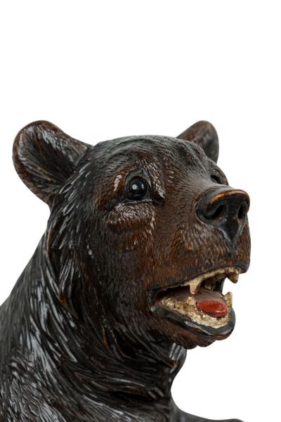 Rustic Black Forest Carved Bear Humidor