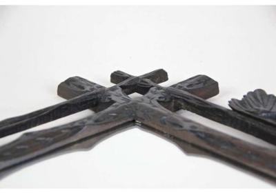 Rustic Black Forest Mirror Hand Carved With Oak Leaves Austria Circa 1880