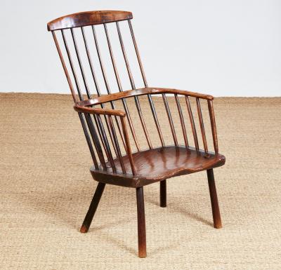 Rustic English Comb Back Windsor