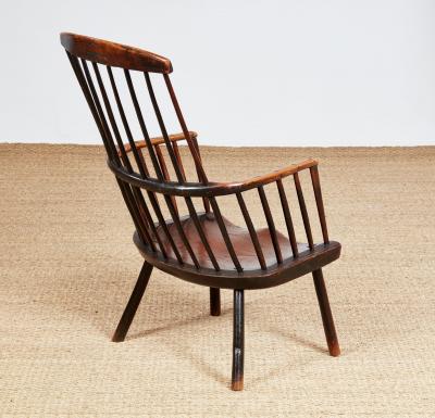 Rustic English Comb Back Windsor