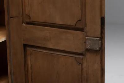 Rustic Travail Populaire Alpine Cabinet Switzerland 1800