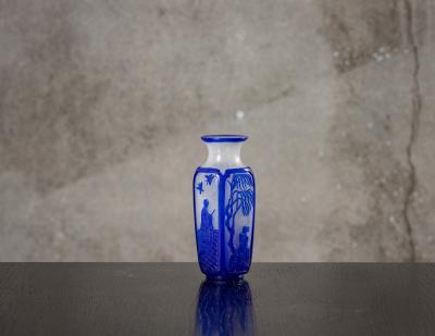 SET OF 3 PEKING GLASS JARS