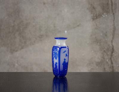 SET OF 3 PEKING GLASS JARS