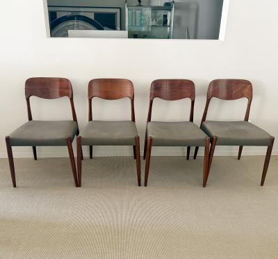 SET OF FOUR MID CENTURY SCANDINAVIAN DINING CHAIRS