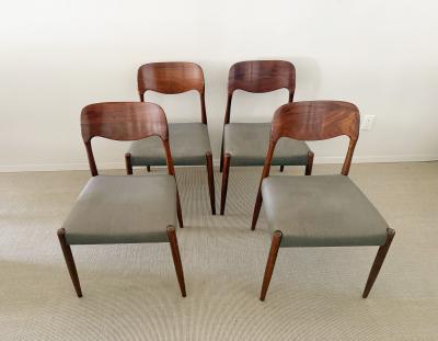 SET OF FOUR MID CENTURY SCANDINAVIAN DINING CHAIRS