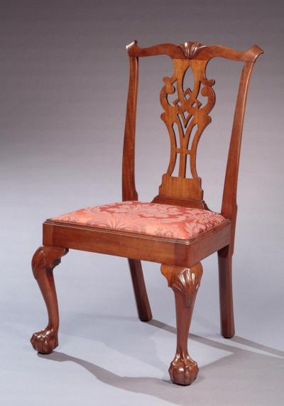 SET OF SIX CHIPPENDALE MAHOGANY DINING CHAIRS