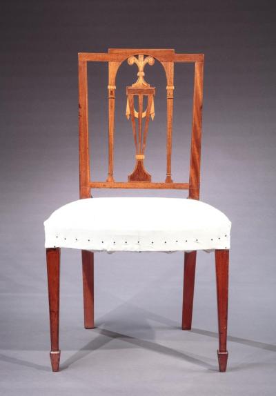SET OF SIX FEDERAL SIDE CHAIRS