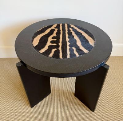 SMALL ROUND EBONIZED WOOD TABLE