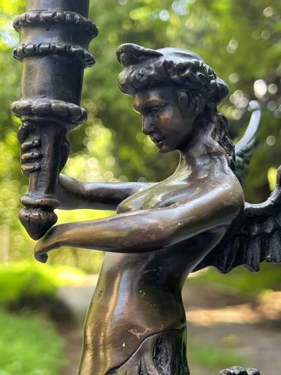 SUPERB GOTHIC 18TH CENTURY WOODEN BASSINET WITH SERPENTINE BRONZE CANDLE HOLDER