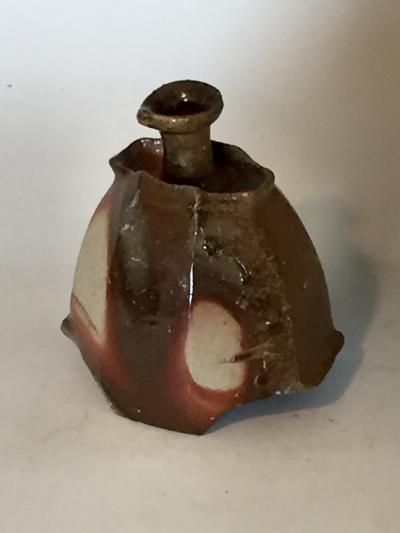 Sake Bottle by Kakurezaki Ryuichi