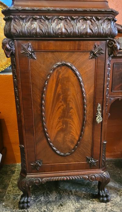 Salamon Hille Early 20C Exceptional Chippendale Irish Georgian Style Sideboard by S Hille