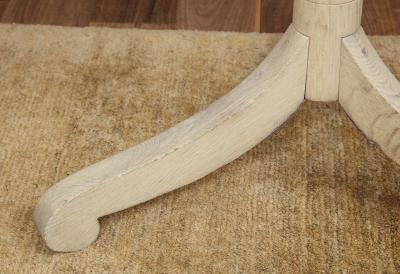 Sandblasted Oak Valet