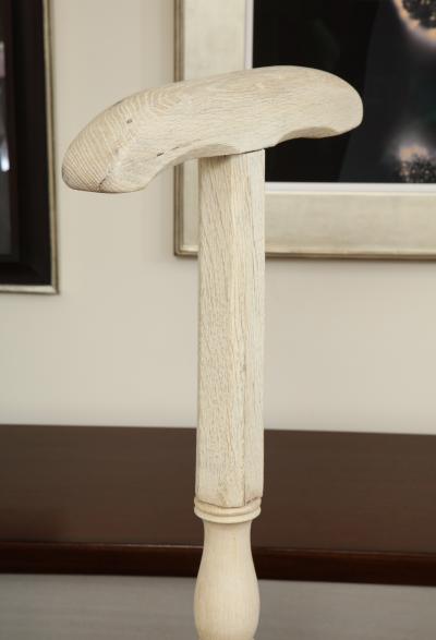 Sandblasted Oak Valet