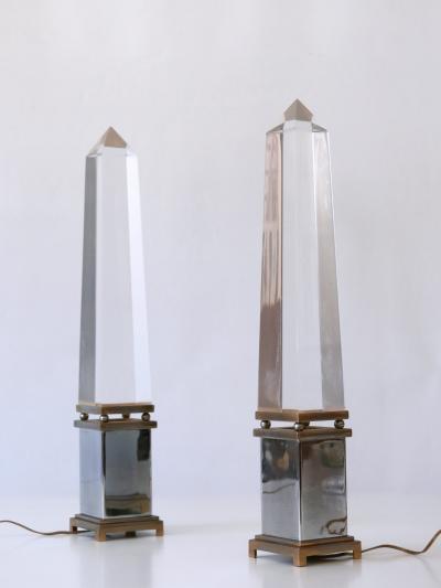 Sandro Petti Set of Two Lucite Obelisk Table Lamps by Sandro Petti for Maison Jansen France