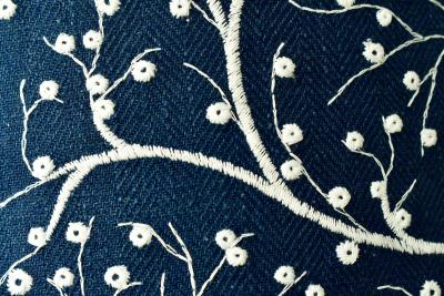 Sang Pil Bae Blue tree table lamp