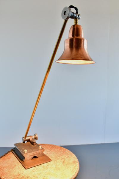 Sang Pil Bae E A desk lamp