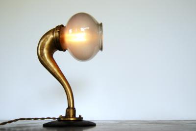 Sang Pil Bae Ellie table lamp