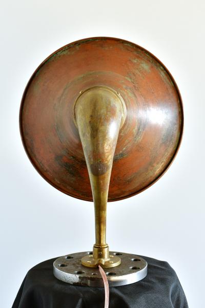 Sang Pil Bae Gramophone table lamp