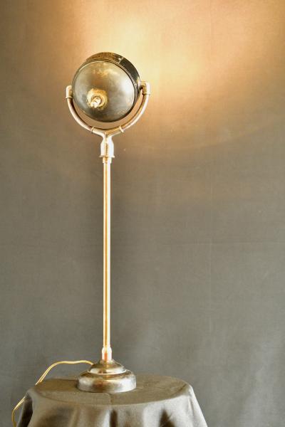 Sang Pil Bae Le Phare