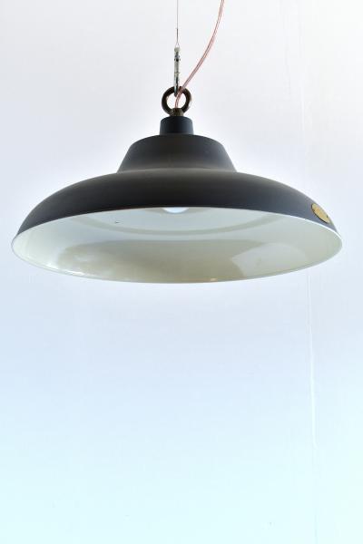 Sang Pil Bae Nova gray pendant