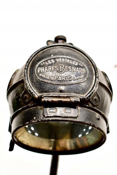 Sang Pil Bae Phare Besnard desk lamp