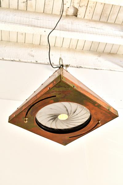 Sang Pil Bae Pyramid Iris pendant