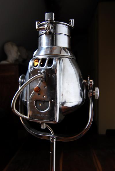 Sang Pil Bae Strands desk lamp