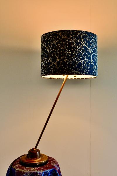 Sang Pil Bae Tilted blue tree table lamp