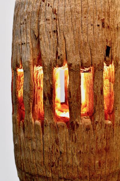 Sang Pil Bae Totem table lamp