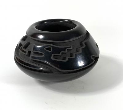 Santa Clara jar by Sally Tafoya