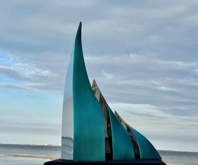 Santiago Medina WAVE MONUMENTAL