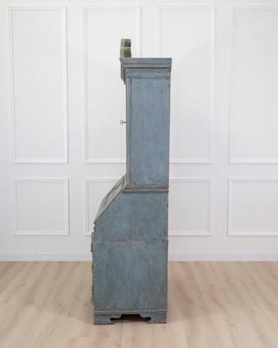 Scandinavian 18th Century Bureau