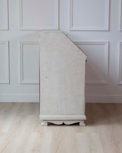 Scandinavian 18th Century Bureau c 1790