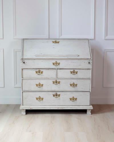 Scandinavian 18th Century Bureau c 1790