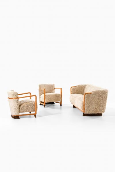 Scandinavian Art Deco Sofa in Birch and Sheepskin 1930s