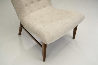 Scandinavian Curved Easy Chair With Wooden Legs Scandinavia ca 1950s