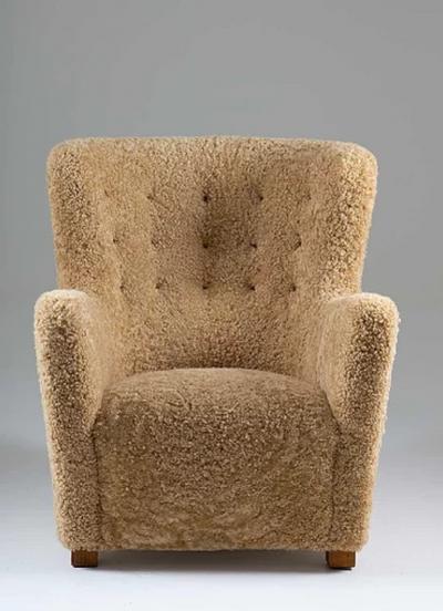 Scandinavian Mid Century Lounge Chair in Sheepskin