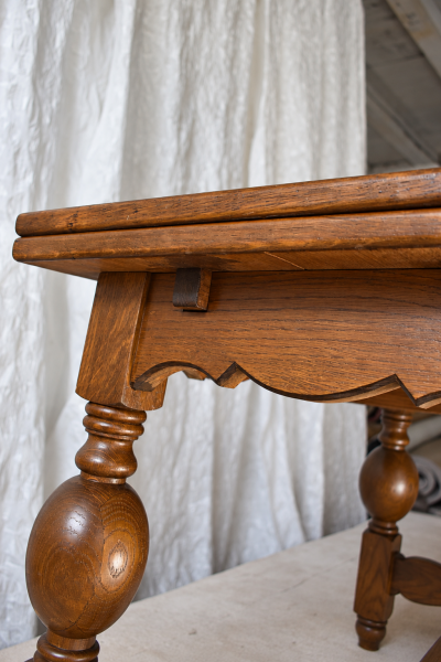 Scandinavian Oak Draw Leaf Refectory Style Coffee Table circa 1960s