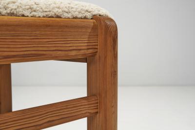 Scandinavian Pine Dining Chairs with Upholstered Seats Scandinavia 1990s