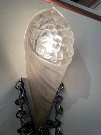 Schneider Art Deco Single Wall Sconce France