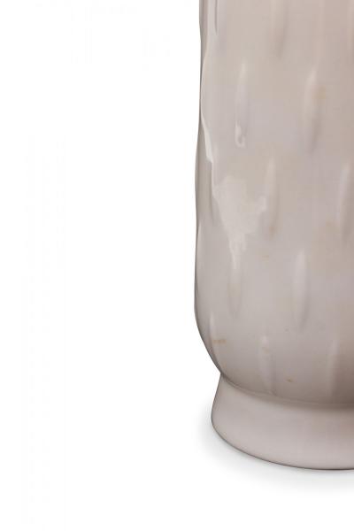 Schumann Artzberg Bavarian German Mid Century White Porcelain Raised Vertical Li