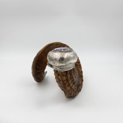 Scottish Ram s Horn Snuff Mull Scotland Circa 1890