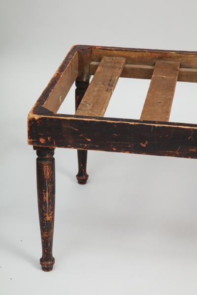 Sculptural American painted daybed