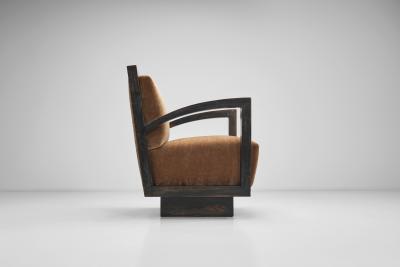 Sculptural Art Deco Armchair in Brown Mohair France ca 1930s