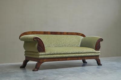 Sculptural Regency Sofa in Figured Mahogany Veneer and Velvet Early 19th Century