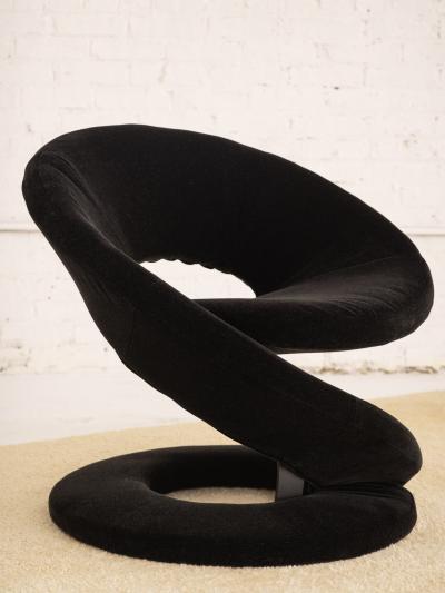 Sculptural Spiral Ribbon Chair in Black Mohair Attributed to Jaymar