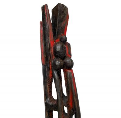 Sculpture Totem red